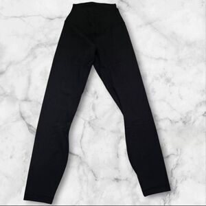Lululemon Size 0 Black Textured Aligns High Rise Leggings